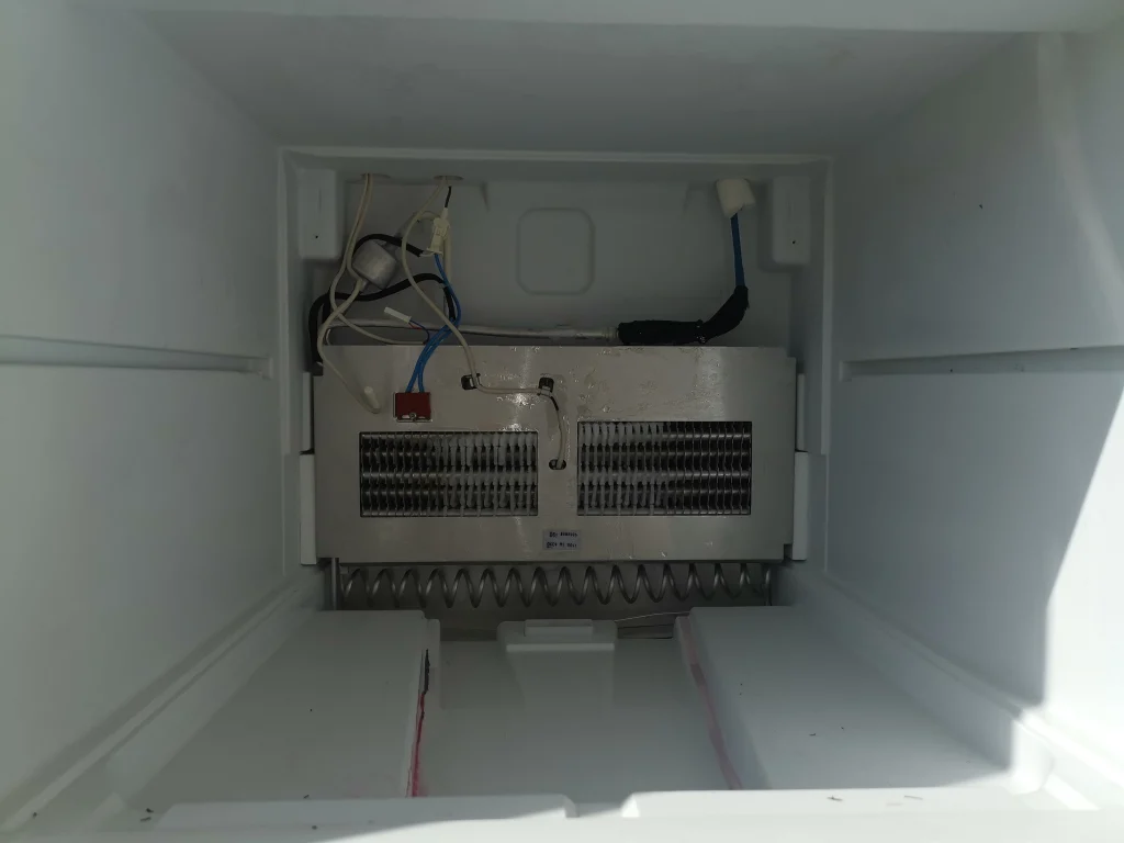 Ремонт холодильника Liebherr CTN з системою Total NoFrost